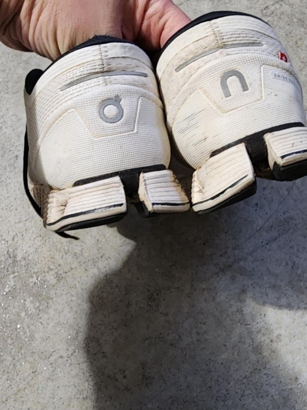 On Cloud X Womens Running Sneakers Shoes White/Black Size us W9